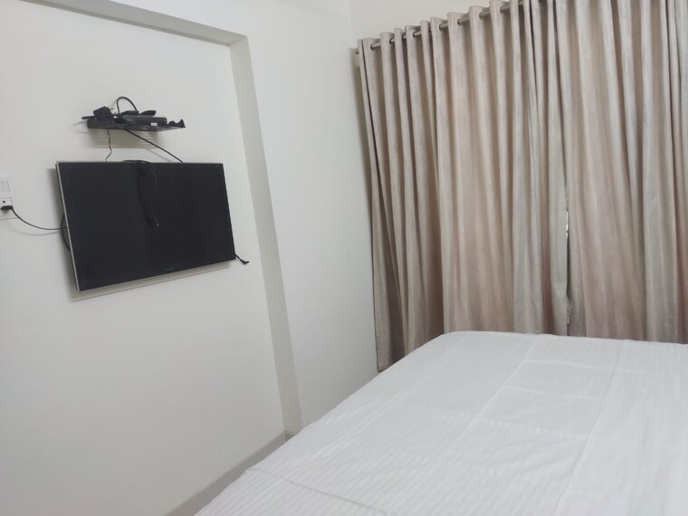 Room, regency-icon 2 Bedroom 1360 Sq.Ft. Apartment In Kharghar Navi Mumbai 8530771