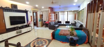 2 BHK Apartment For Rent in Khar West