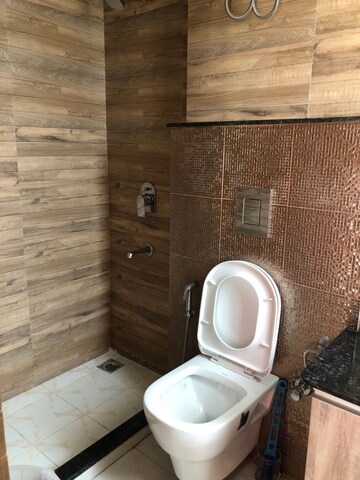 Bathroom in 2.5 BHK Apartment at DLH Legacy, Juhu – for Rent