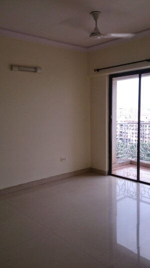 Room in 2 BHK Apartment at Siddharth Geetanjali Jewel, Kharghar – for Sale