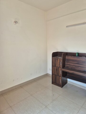 Bedroom in 3 BHK Apartment at Emaar Emerald Estate, Sector 65 – for Rent