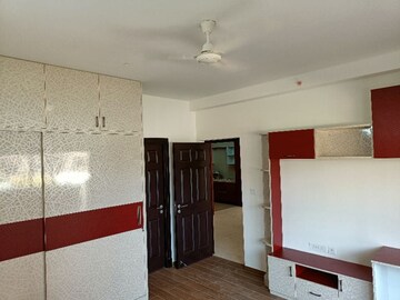 Bedroom in 3.5 BHK Apartment at Sobha Palm Courts, Kogilu – for Rent