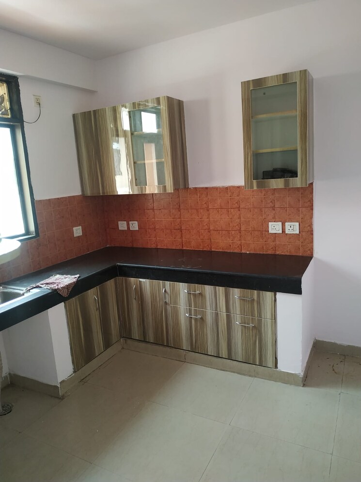 Kitchen, okhla 3 Bedroom 1900 Sq.Ft. Apartment In Okhla Delhi 8531199