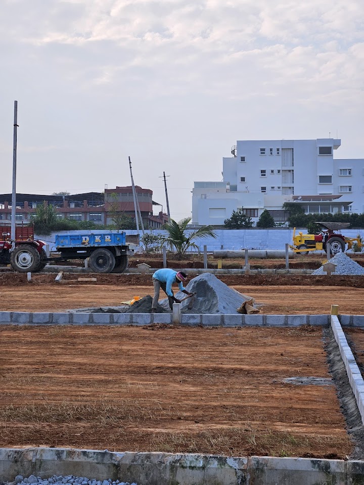 Plot For Sale in V Construction 