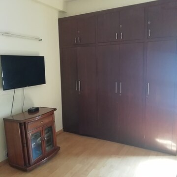 Bedroom in 3 BHK Apartment at Unitech Habitat, Pi Greater Noida – for Sale
