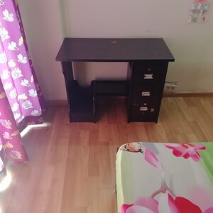 Room in 3 BHK Apartment at Unitech Habitat, Pi Greater Noida – for Sale