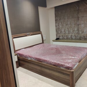 Bedroom in 2 BHK Apartment at Khar West – for Sale