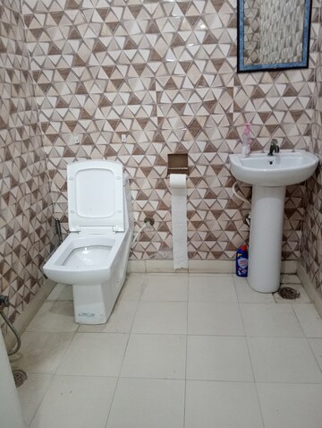  Office Space in IT/SEZ For Rent in Sector 63