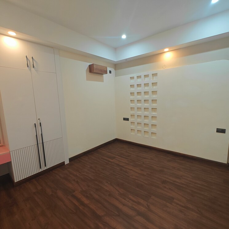 Room, bptp-astaire-gardens 4 Bedroom 2022 Sq.Ft. Builder Floor In Sector 70a Gurgaon 8531890