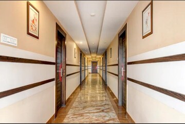 Room in 2 BHK Apartment at Pyramid Nest, Sector 85 – for Rent