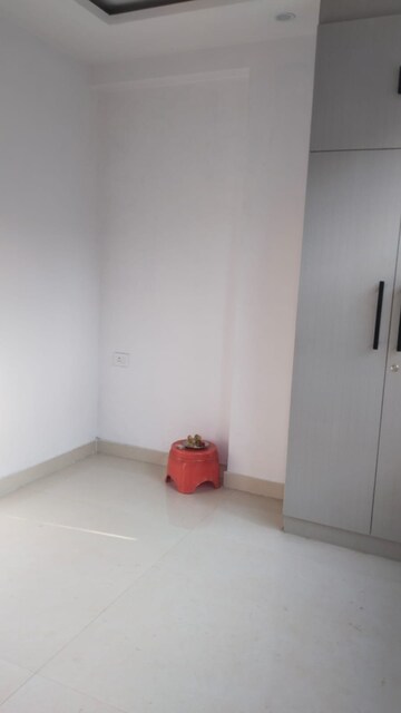 Room in 2 BHK Builder Floor at Govindpuri – for Sale