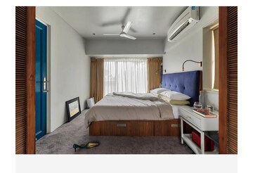 Bedroom in 2 BHK Apartment at Andheri West – for Rent