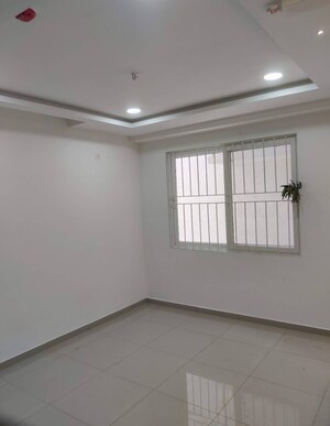 Room in 2 BHK Apartment at Incor One City, Kukatpally – for Sale