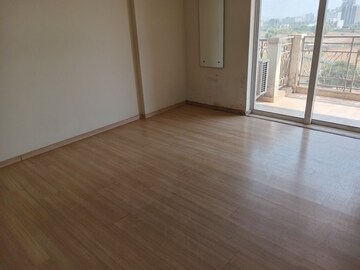 3 BHK Apartment For Sale in DLF Regal Gardens, Sector 90