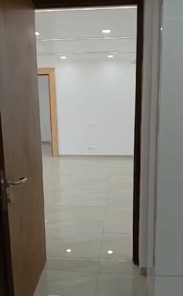 Room in 3 BHK Apartment at Myscape Sanctuary, Hafeezpet – for Rent