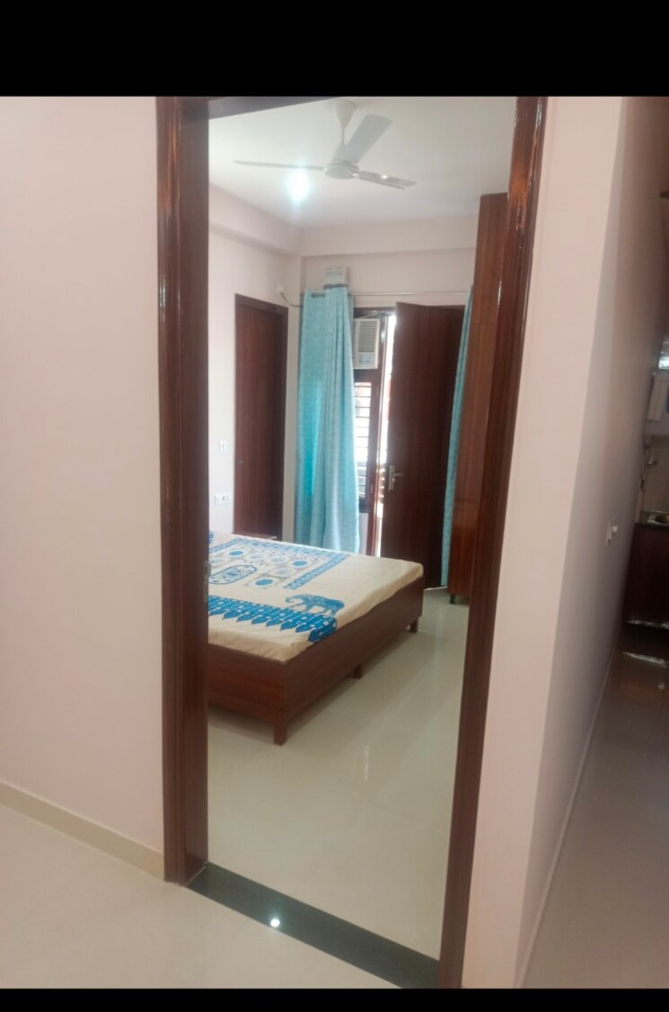 Bedroom, rwa-residential-society-sector-46 3 Bedroom 2200 Sq.Ft. Builder Floor In Sector 46 Gurgaon 8532015