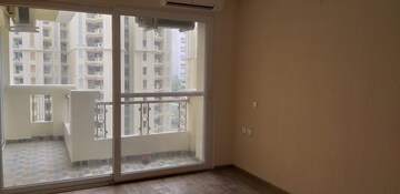 Balcony in 4 BHK Apartment at Hazratganj – for Rent