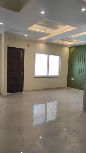 Room in 4 BHK Villa at Shahastradhara Road – for Sale