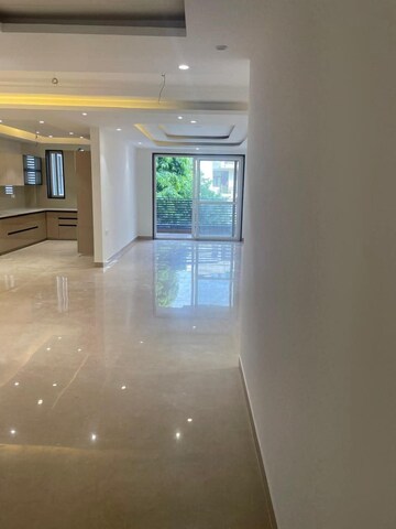 Living Room in 4 BHK Apartment at Emaar MGF Emerald Hills, Sector 65 – for Rent