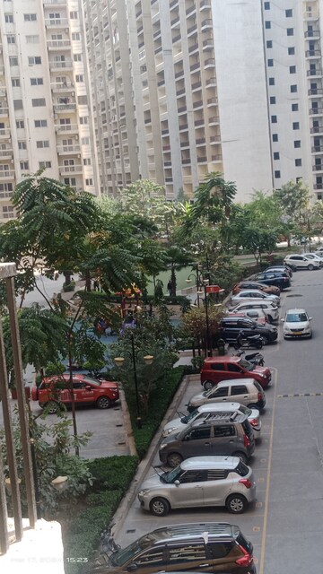 3 BHK Apartment – Exterior View View at Gaur City 1st Avenue, Sector 4, Greater Noida - for Rent