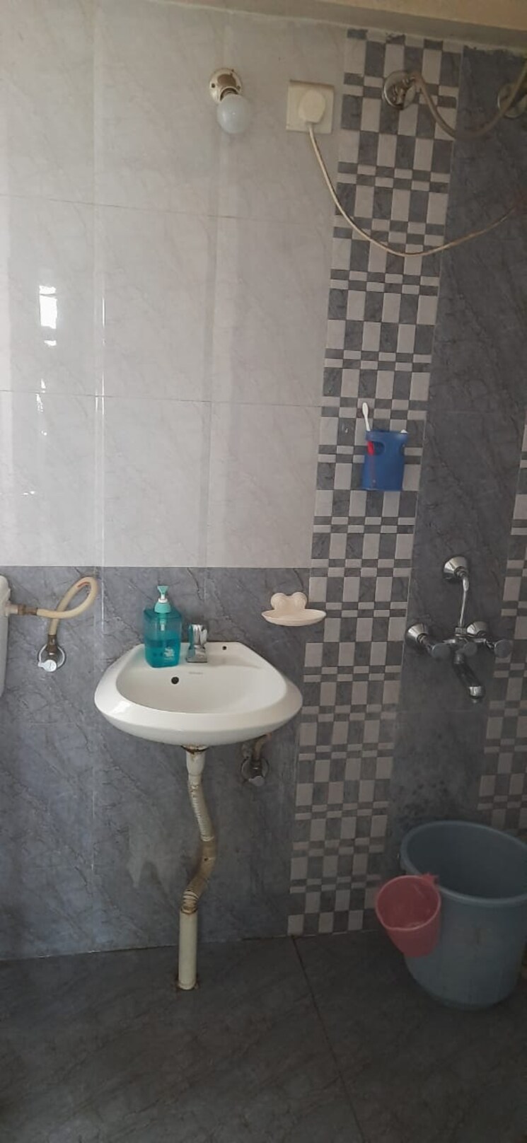 Attached Bathroom, bibwewadi 3 Bedroom 1150 Sq.Ft. Apartment In Bibwewadi Pune 8532182