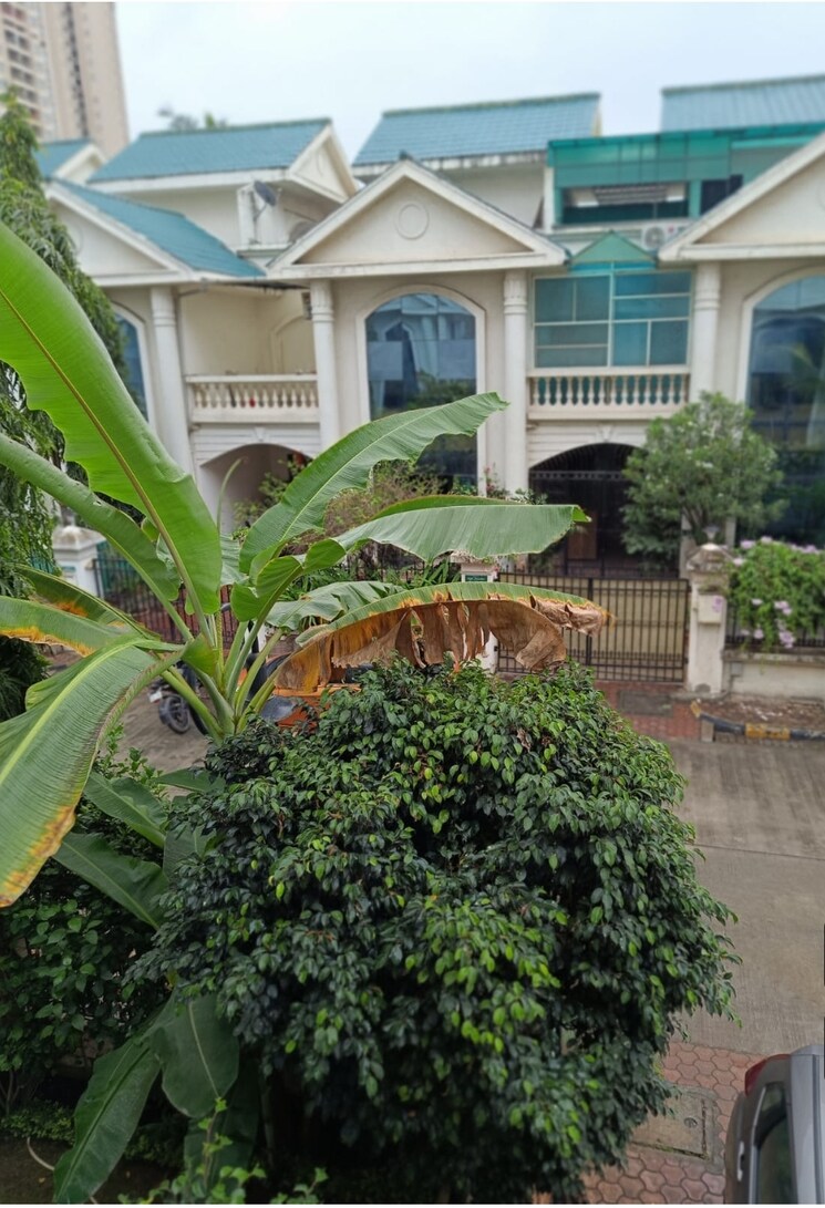 Exterior View, dorabjee-paradise-building-a-b-condominium 3 Bedroom 2400 Sq.Ft. Villa In Mohammadwadi Pune 8532295