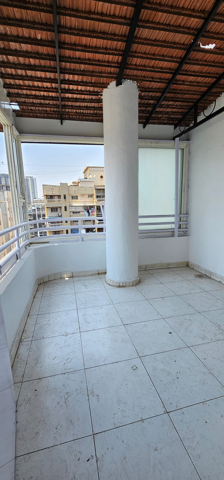 Balcony, gagan-vihar 2 Bedroom 1000 Sq.Ft. Apartment In Market Yard Pune 8532307