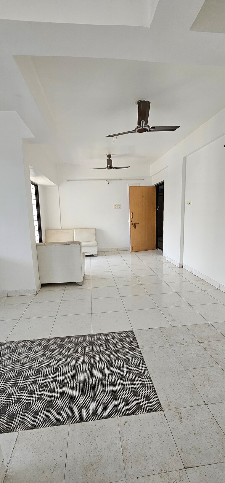 Room, gagan-vihar 2 Bedroom 1000 Sq.Ft. Apartment In Market Yard Pune 8532307