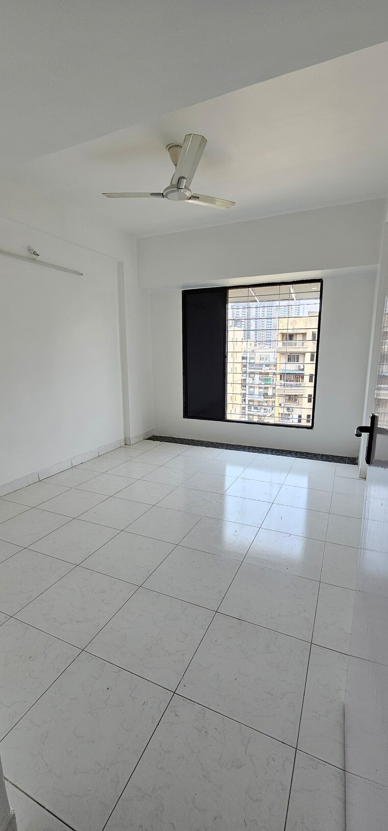 Room, gagan-vihar 2 Bedroom 1000 Sq.Ft. Apartment In Market Yard Pune 8532307