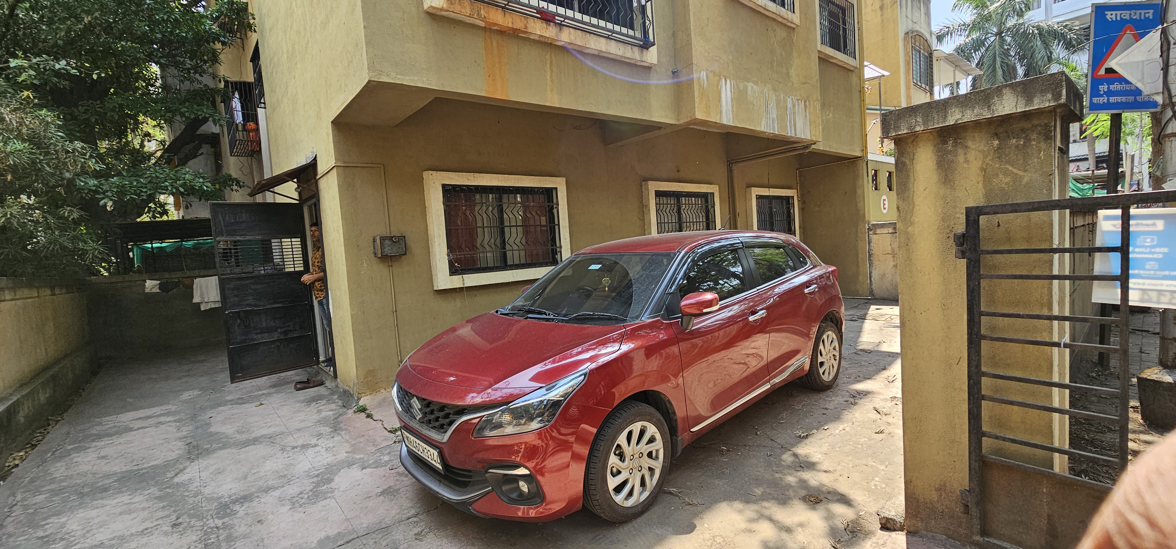 2 BHK Apartment For Sale in Manasi Apartment