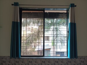 Room in 1 RK Apartment at Manik Moti, Satara Road – for Sale