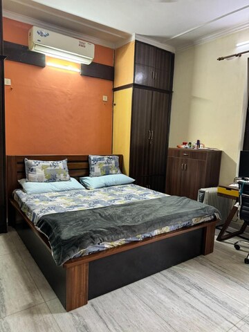 Bedroom in 3 BHK Builder Floor at Ansal Plaza Sector-23, Sector 23 – for Rent