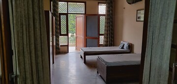  Pg For Rent in Sector 61