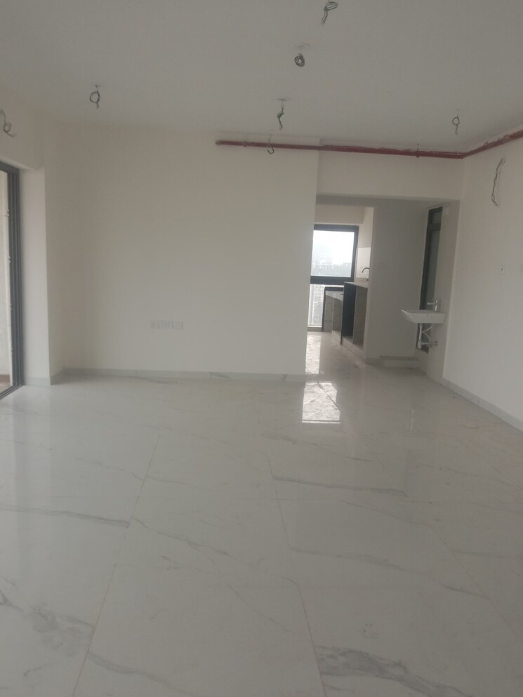 Room, level-the-residences 2 Bedroom 600 Sq.Ft. Apartment In Andheri West Mumbai 8532733