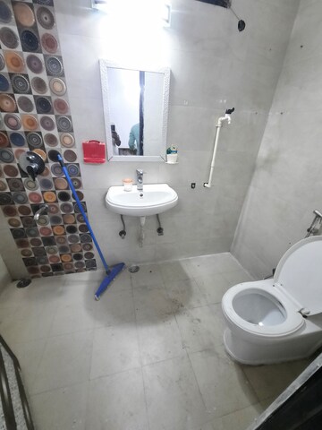 Bathroom in 1 BHK Builder Floor at Malviya Nagar – for Rent