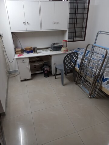Room in 2 BHK Apartment at Jalahalli – for Rent