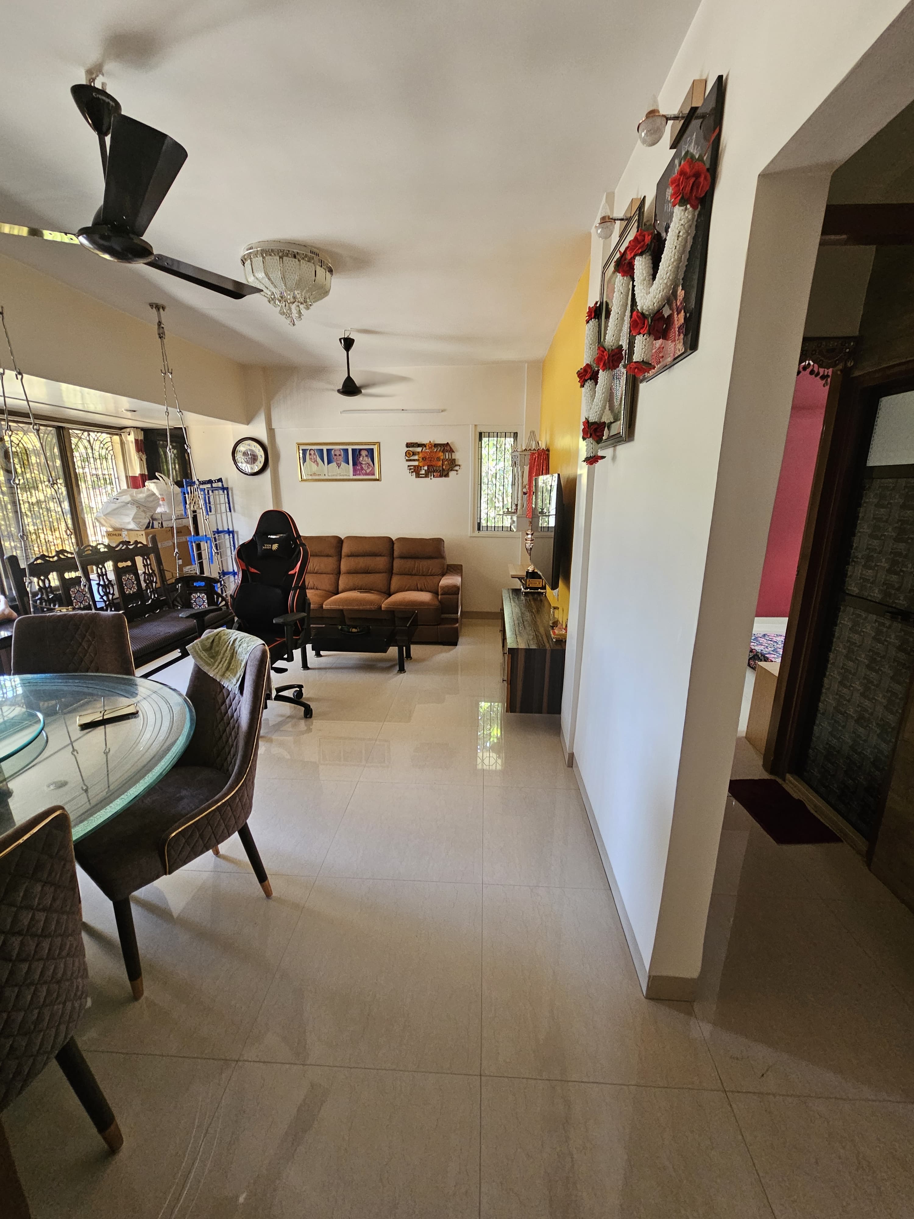 2 BHK Apartment For Rent in Yogi Vardan CHS