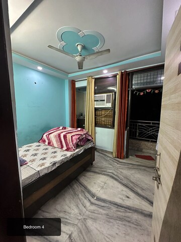 Bedroom in 3 BHK Builder Floor at Surajmal Vihar – for Rent