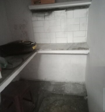 Kitchen in 2 BHK Villa at Aliganj – for Rent
