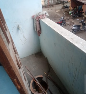 Balcony in 2 BHK Villa at Aliganj – for Rent