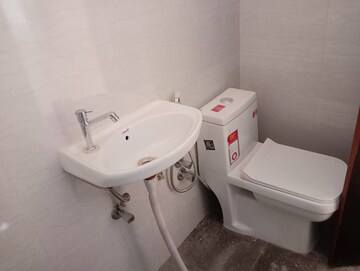 Bathroom in 3 BHK Apartment at Sushant Lok 2, Sector 57 – for Rent