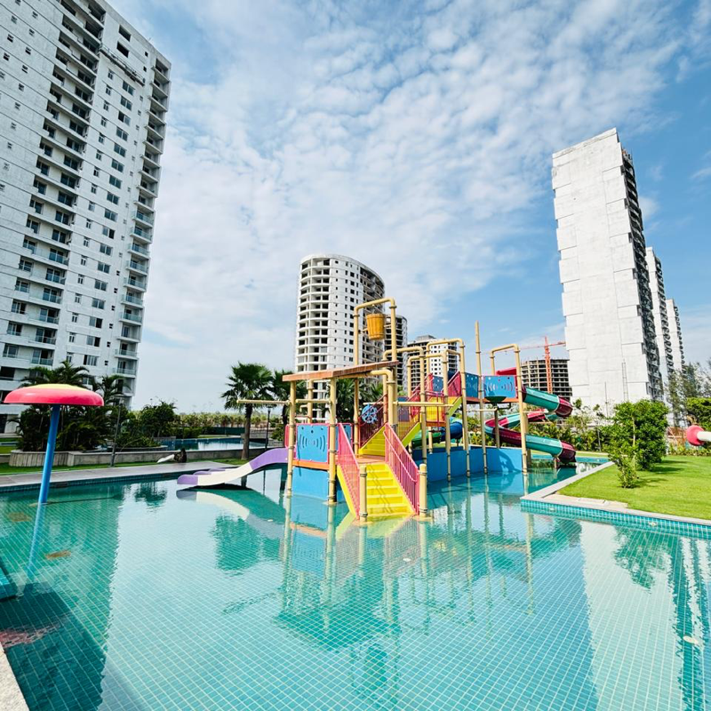 3 BHK + Servant Room 1670 Sq.Ft. Apartment in Omaxe Lake