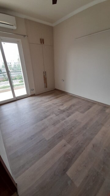 Bedroom in 3 BHK Builder Floor at Central Park 3 Flower Valley, Sohna Sector 33 – for Rent