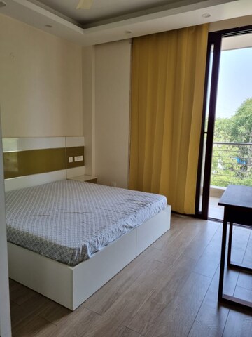 Bedroom in 3 BHK Apartment at SAS Tower, Sector 38 – for Rent