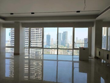Living Room in 3 BHK Apartment at Indiabulls Blu, Worli – for Sale