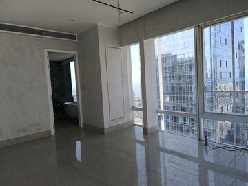Bathroom in 3 BHK Apartment at Indiabulls Blu, Worli – for Sale