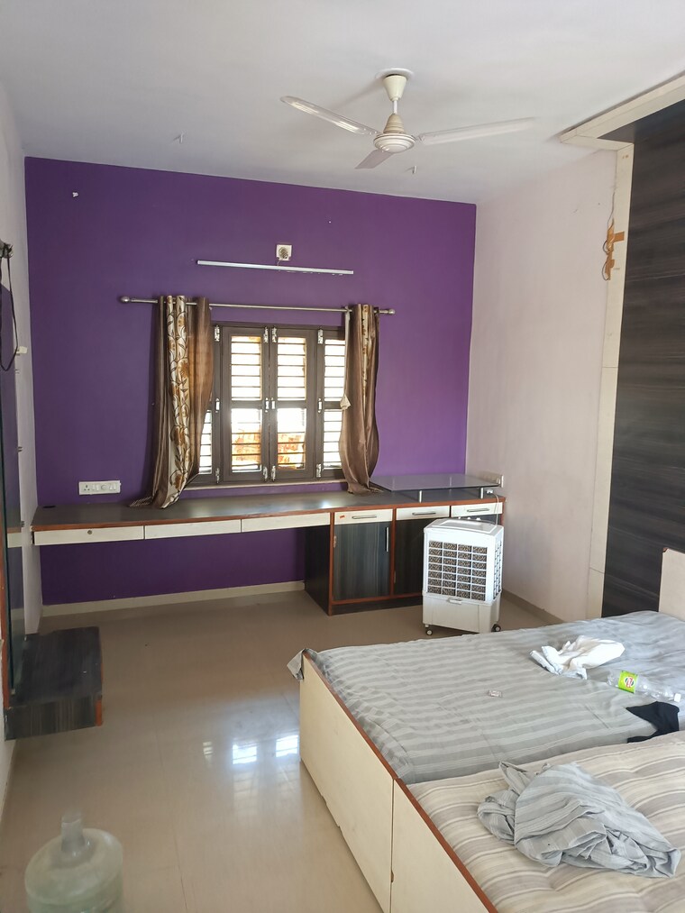 Bedroom, sector 2 4 Bedroom 200 Sq.Yd. Independent House In Sector 2 Gandhinagar 8533358