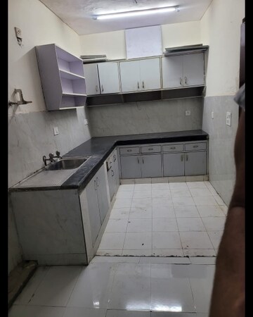 Kitchen in 2 BHK Builder Floor at Ansal Florence Villa, Sector 57 – for Rent