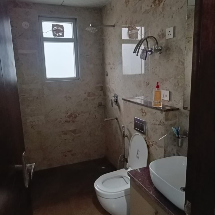 Bathroom, sector 21 3.5 Bedroom 1500 Sq.Ft. Villa In Sector 21 Gurgaon 8533546