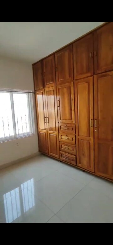 Room in 4 BHK Apartment at NCC Urban One, Narsingi – for Rent